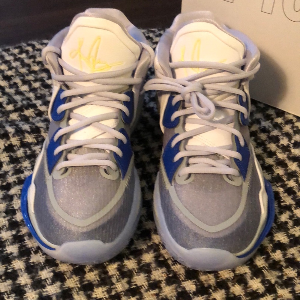 Nike - Custom - Sneakers - custom color combination -NWT-one of a kind - size 7